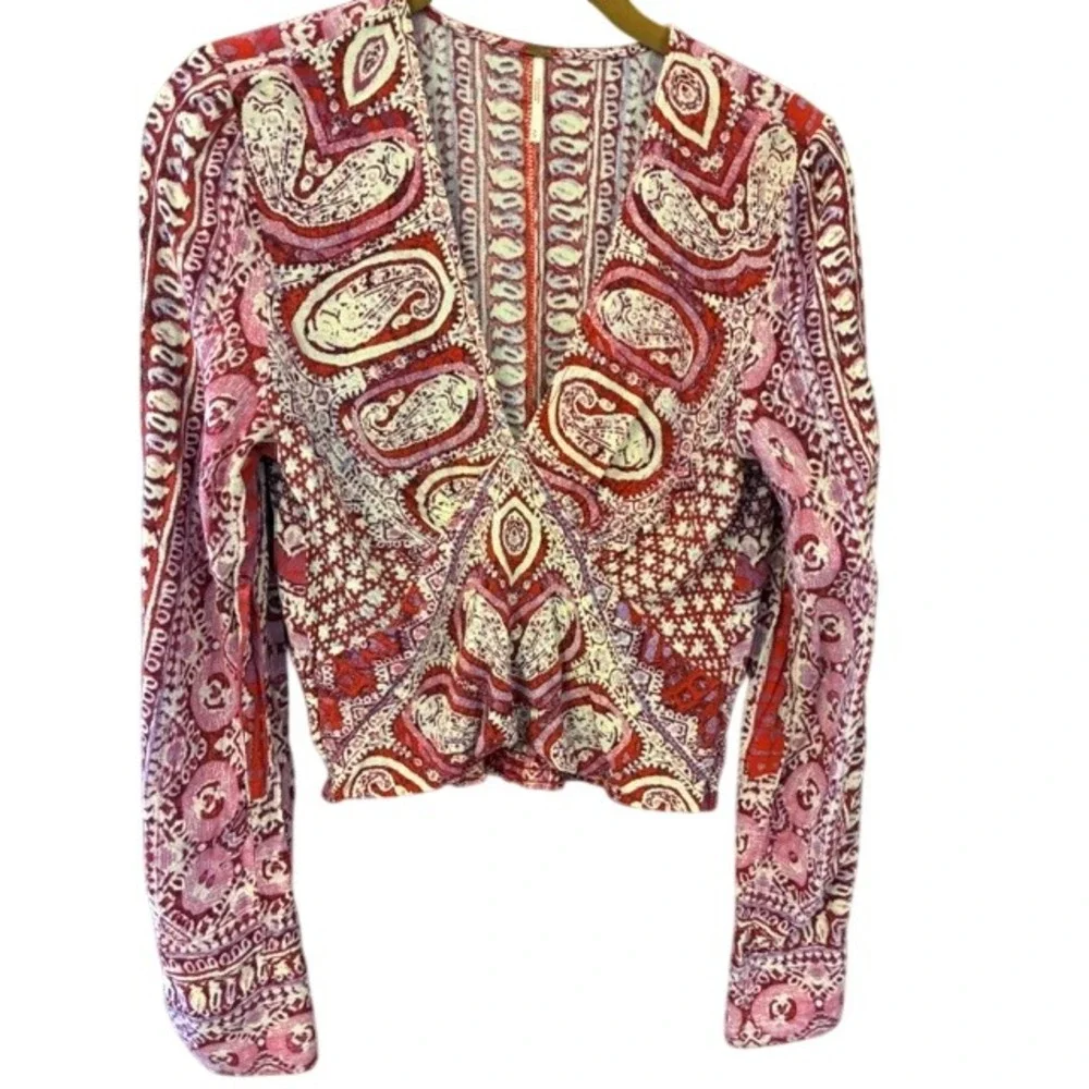 Free People Paisley Top Womens S Pink Excellent V-Neck Smocked Cropped Boho